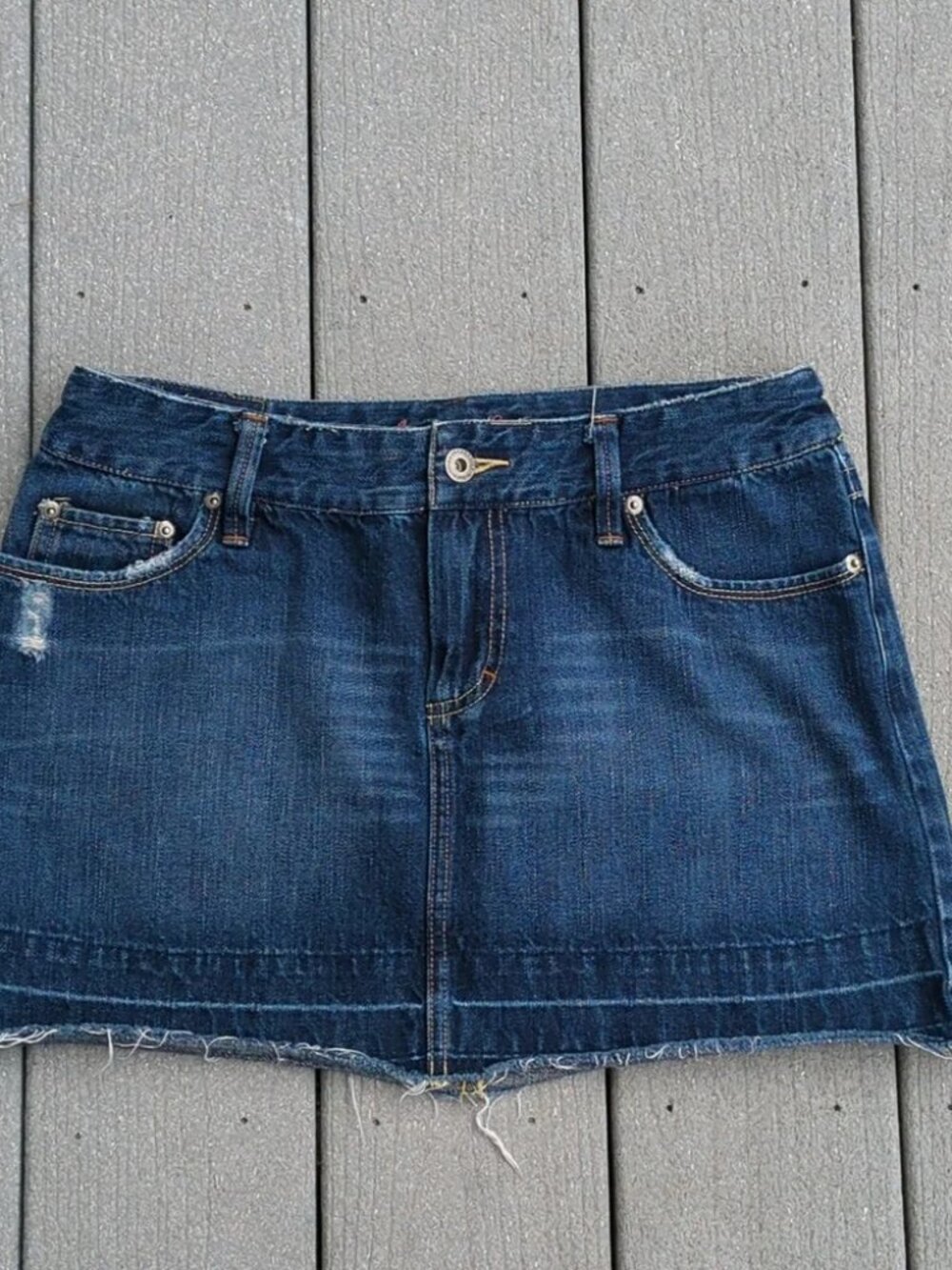 American Eagle Chewed Hem Y2K Denim Skirt | American Eagle Jean Skirt